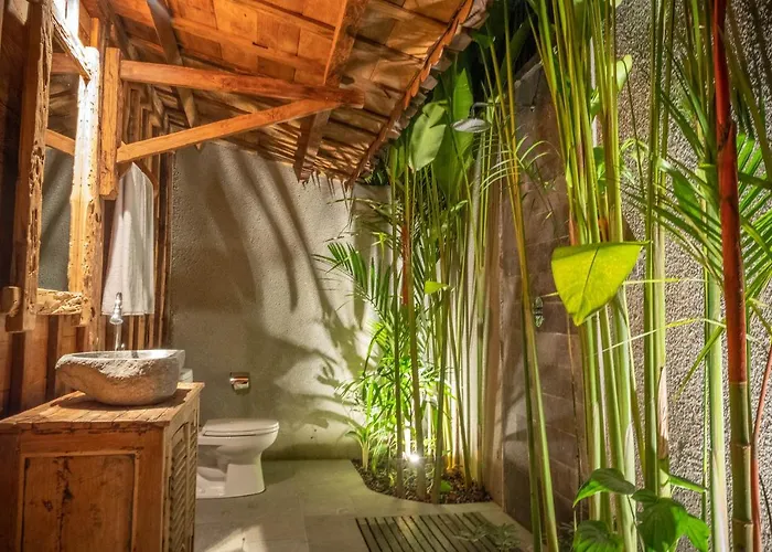 Bajalo - Adults Only 4* Canggu